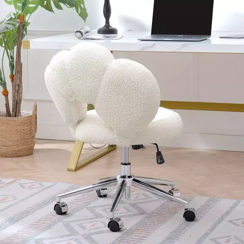 Okak Teddy Home Office Desk Chairs, Soft Swivel Chair with Adjustable Height and Metal Base, Criss Cross Chair for Office, Home