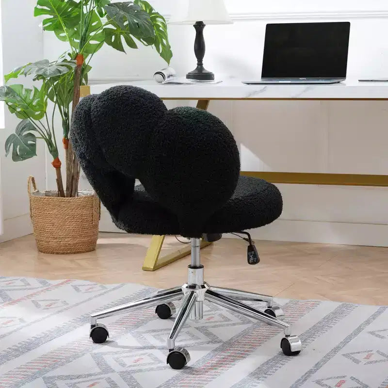 Okak Teddy Home Office Desk Chairs, Soft Swivel Chair with Adjustable Height and Metal Base, Criss Cross Chair for Office, Home